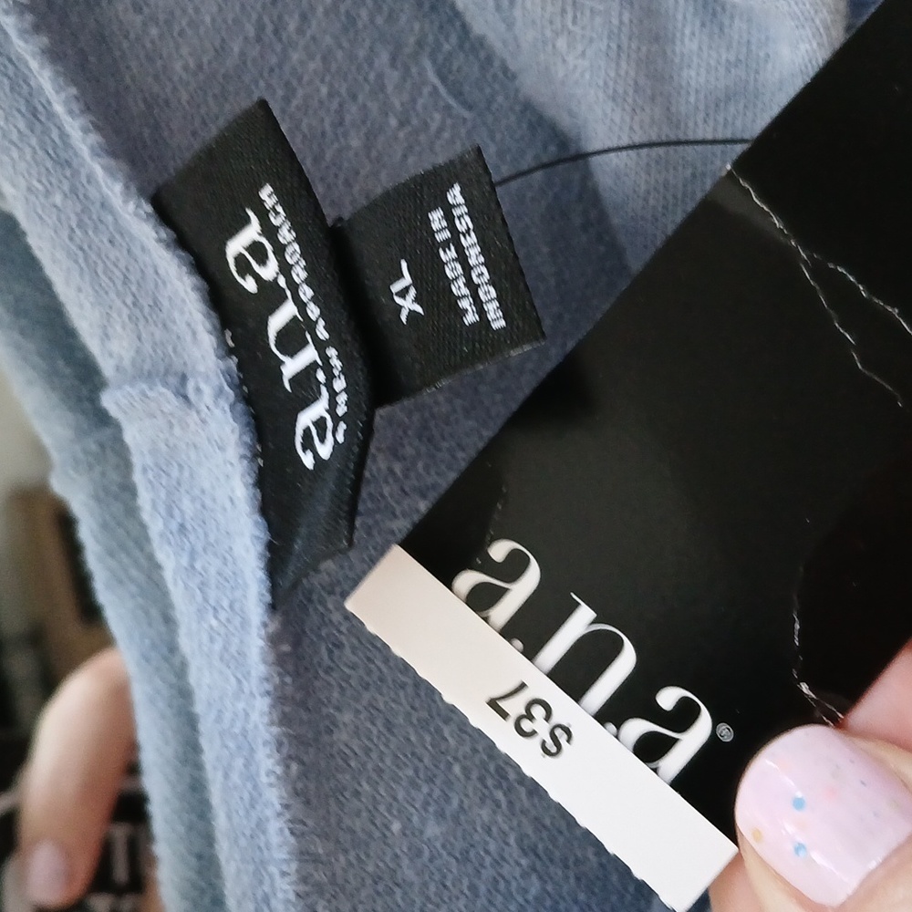 Blue Hooded Sweatshirt NWT - Picture 2 of 8